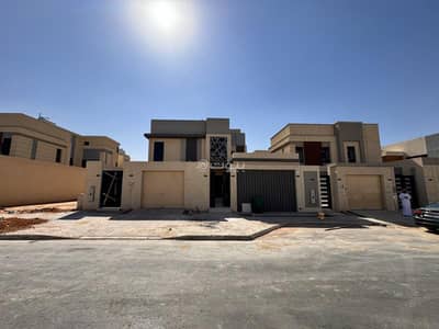 4 Bedroom Villa for Sale in East Riyadh, Riyadh - Villa consisting of 4 bedrooms for sale in Al Janadriyah, Riyadh