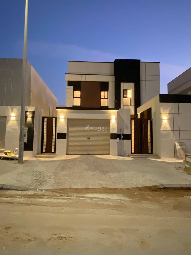 7 Bedroom Villa For Rent in Al Janadriyah, Riyadh