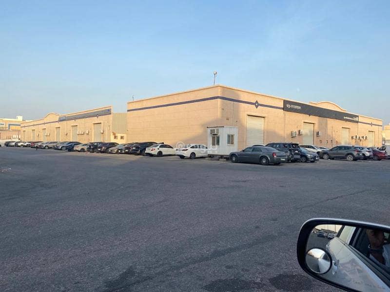 Workshop For Rent in Al Thuqba Industrial Area