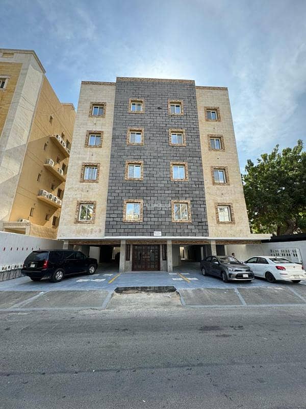 Room and kitchen apartment for rent in Al-Ruwais, Jeddah