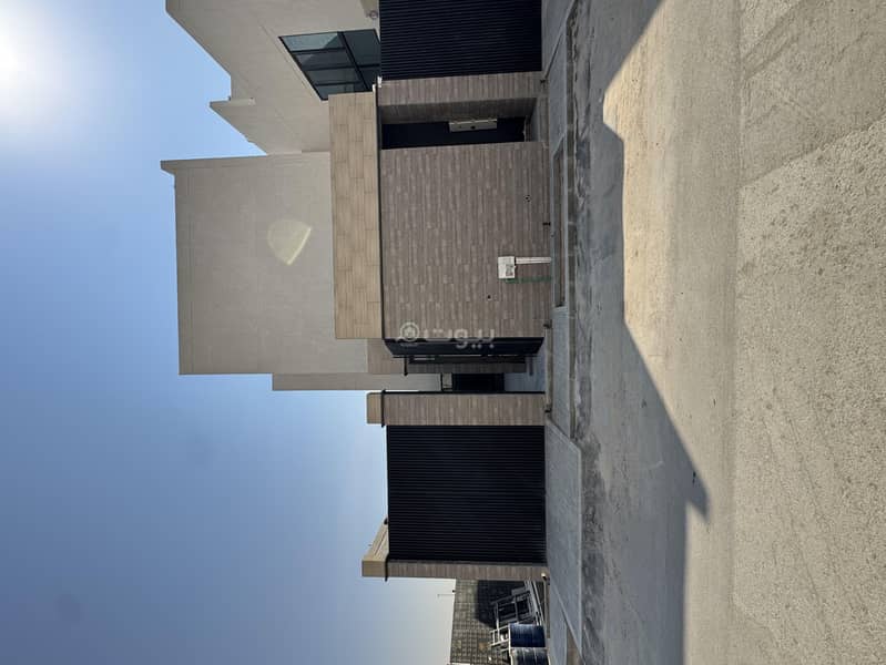 فيلا للبيع في المعيزلة، شرق الرياض