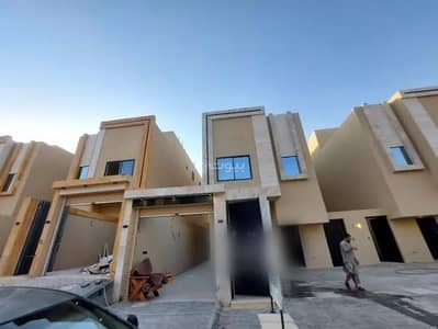 دور 5 غرف نوم للبيع في جنوب الرياض، الرياض - دور للبيع في شارع الدائري الثالث, حي عكاظ, مدينة الرياض, منطقة الرياض