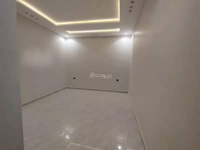 شقة 5 غرف نوم للبيع في جنوب الرياض، الرياض - شقة للبيع في شارع سيرين, حي عكاظ, مدينة الرياض, منطقة الرياض