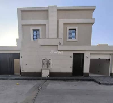 دور 5 غرف نوم للبيع في شرق الرياض، الرياض - دور للبيع في الجنادرية، الرياض