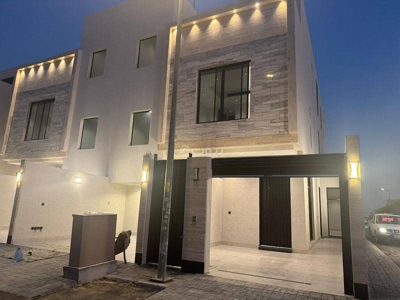 دور ارضي فاخر بالنهضة