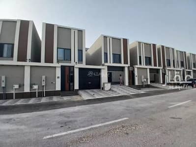 9 Bedroom Villa for Sale in Al Shulah, Dammam - Villa For Sale in Al Shulah, Dammam