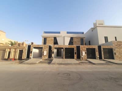 دور 3 غرف نوم للبيع في جنوب الرياض، الرياض - دور للبيع في عكاظ، جنوب الرياض