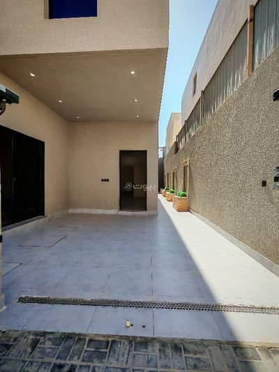 3 Bedroom Floor for Sale in East Riyadh, Riyadh - Floor For Sale in Al Rimal, Riyadh