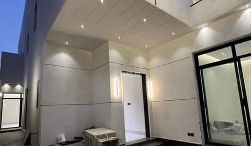 5 Bedroom Floor for Sale in East Riyadh, Riyadh - Floor For Sale in Al Janadriyah, Riyadh