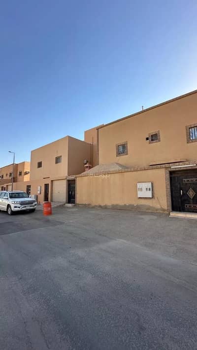 10 Bedroom Villa for Sale in Al Shiqah, Buraydah Al Qassim Region - Villa For Sale in Al Shiqah, Buraydah Al Qassim Region