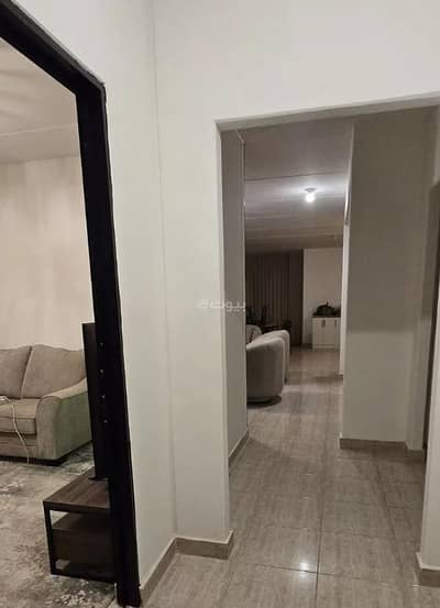 فیلا 4 غرف نوم للبيع في شمال الرياض، الرياض - فيلا للبيع في شارع علي الأحمر, حي مطار الملك خالد الدولي, مدينة الرياض, منطقة الرياض