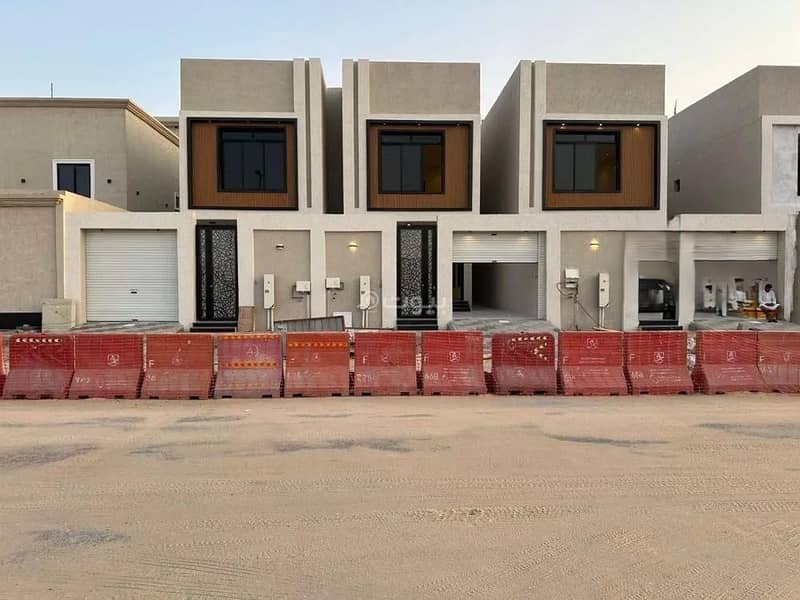 Villa For Sale in Al Amwaj, Al Khobar