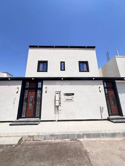 4 Bedroom Villa for Sale in Madinah Industrial City, Madina - Villa for sale in the Industrial City, Madina