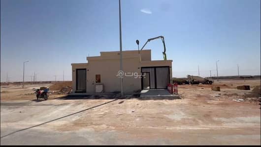 3 Bedroom Villa for Sale in East Riyadh, Riyadh - Villa For Sale in Al Nadhim, Riyadh