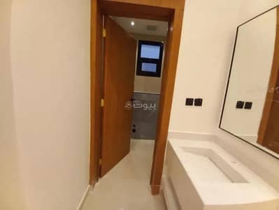 دور 3 غرف نوم للبيع في غرب الرياض، الرياض - دور للبيع في شارع الرقمتان, حي العريجاء الغربي, مدينة الرياض, منطقة الرياض