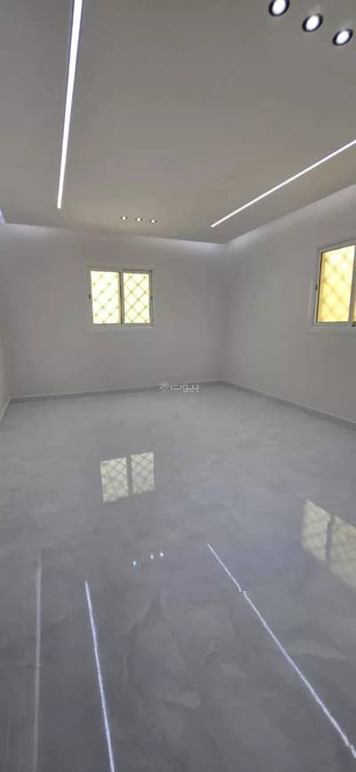 5 Bedroom Villa for Sale in West Riyadh, Riyadh - Villa For Sale in Dhahrat Laban, Riyadh