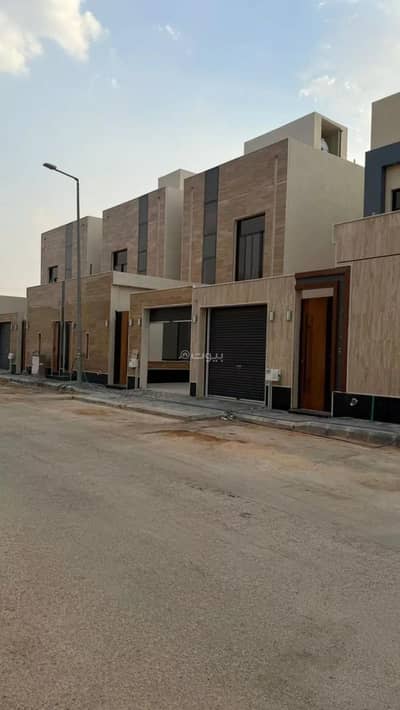 7 Bedroom Villa for Sale in West Riyadh, Riyadh - Villa for sale in Alawali, west Riyadh