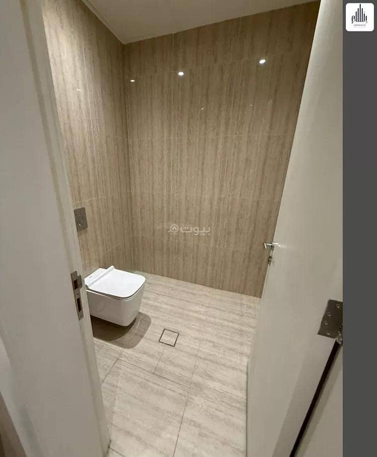 Floor For Rent in Al Nuzhah, Riyadh