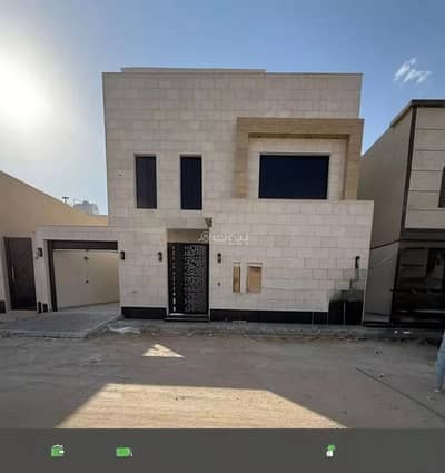 دور 5 غرف نوم للبيع في شرق الرياض، الرياض - دور للبيع في الجنادرية، الرياض