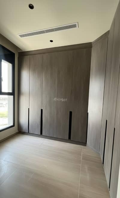 5 Bedroom Villa for Rent in North Jeddah, Jeddah - A luxury residential compound in the Abhur Al Janoubiyah neighborhood with modern design and high-end finishing.