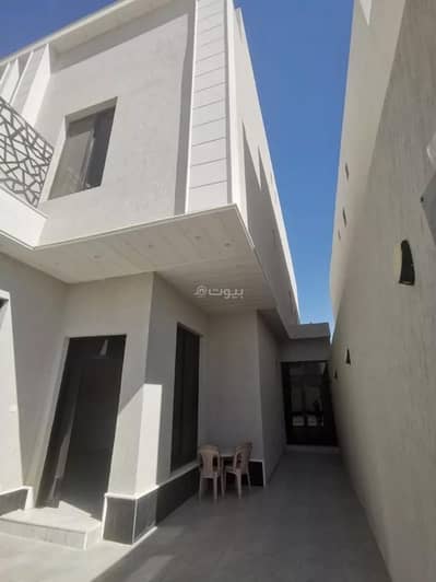 دور 3 غرف نوم للبيع في شرق الرياض، الرياض - دور للبيع في المعيزلة، شرق الرياض