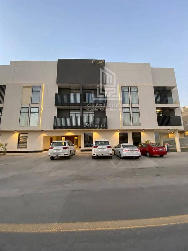 شقه مودرن للايجار حي الياسمين- شمال الرياض