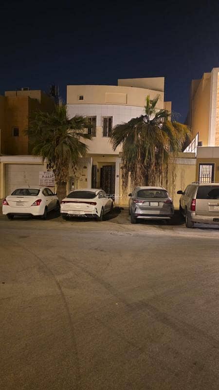 For sale, a villa with land value in Al Sahafah, Riyadh.