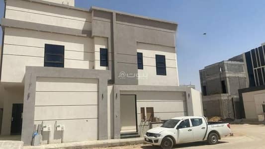 3 Bedroom Floor for Sale in East Riyadh, Riyadh - Floor For Sale in Al Janadriyah, Riyadh