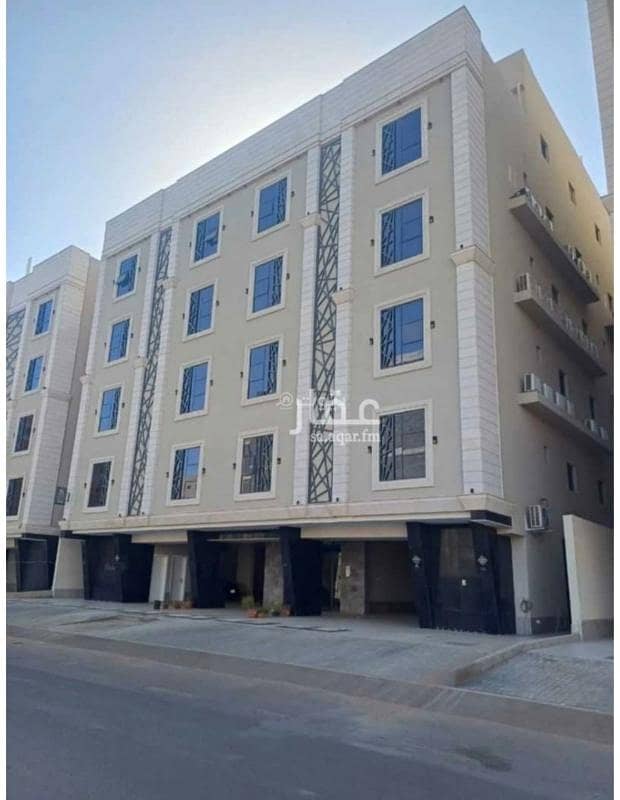 Rent a new luxury apartment in Al-Sawari neighborhood