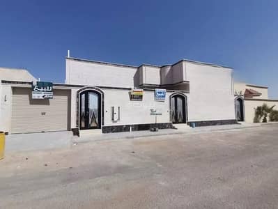 دور 4 غرف نوم للبيع في قفار، حائل - دور للبيع في شارع الجميز, حي قفار, مدينة حائل, منطقة حائل