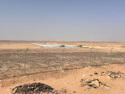 Farm for Sale in Alhafnuh Al Qassim Region - Farm for sale with fish license