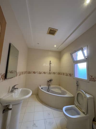 5 Bedroom Villa for Rent in North Riyadh, Riyadh - For rent, a villa in Al-Nada neighborhood.