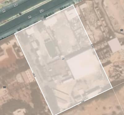 ارض سكنية  للايجار في شرق الرياض، الرياض - للإيجار | أرض تجارية مميزة على شارع رئيسي – حي الرمال