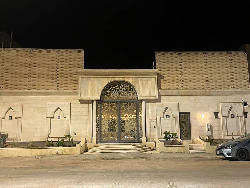 فيلا فاخرة للبيع في حي السكب جنوب المدينة المنورة