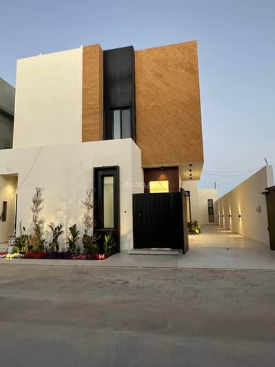7 Bedroom Villa for Sale in West Riyadh, Riyadh - Villa with an area of 307 at the beginning of Al-Mahdiyah neighborhood. 7 Bedroom Villa for Sale in West Riyadh, Riyadh - Villa with an area of 307 at the beginning of Al-Mahdiyah neighborhood.