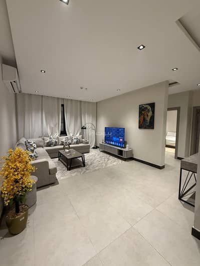 3 Bedroom Flat for Rent in Al Hamra, Al Khobar - An apartment consisting of 3 bedrooms and a living room for daily rent in Khobar