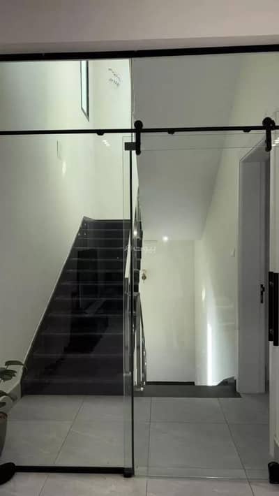 5 Bedroom Floor for Sale in East Riyadh, Riyadh - 5 Bedroom Floor For Sale in Al Nahdah, Riyadh