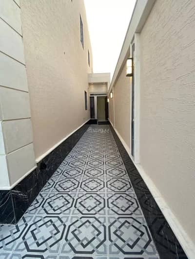 دور 5 غرف نوم للايجار في جنوب الرياض، الرياض - 5 غرف نوم شقة سكنية للإيجار في البرية، الرياض