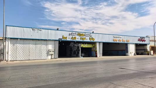 Workshop for Sale in Al Sulimaniyah, Unayzah - For sale 4 workshops in the industrial district of Unaizah
