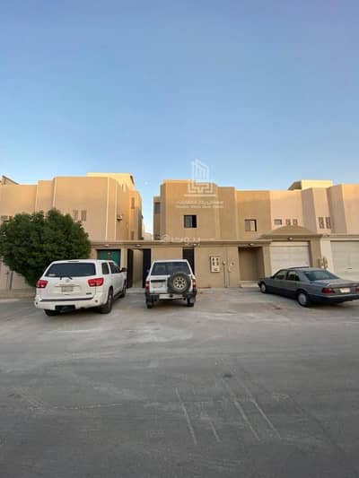 فیلا 11 غرف نوم للبيع في شرق الرياض، الرياض - دبلكس بثلاث وحدات مجدّد بالكامل في موقع استراتيجي ودخل مضمون