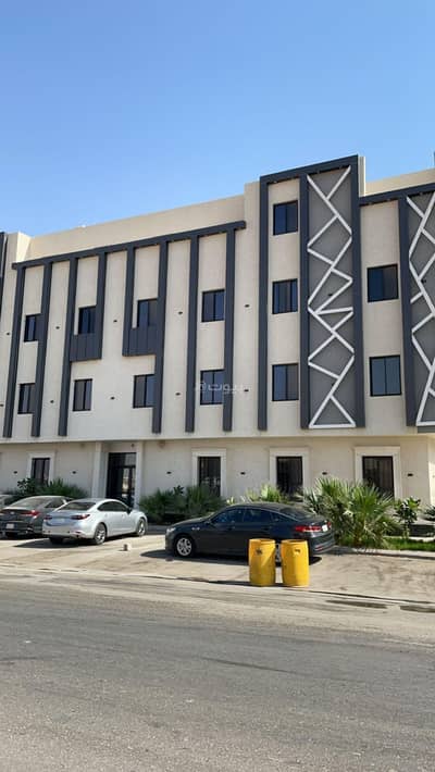 4 Bedroom Apartment for Sale in East Riyadh, Riyadh - Apartment with 4 bedrooms for sale in Al-Yarmouk