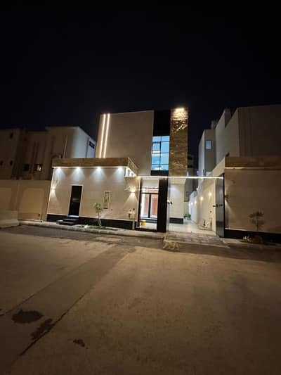 7 Bedroom Villa for Sale in East Riyadh, Riyadh - Villa for sale in Al Khaleej neighborhood, area 252 m, distinguished price, modern finishing, and close to all services.