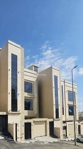 4 Bedroom Flat for Sale in Al Ghadir, Abha - Apartment For Sale in Al Ghadir, Abha