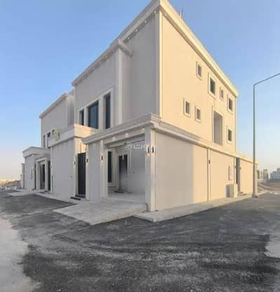 5 Bedroom Villa for Sale in East Riyadh, Riyadh - Villa For Sale in Al Janadriyah, Riyadh