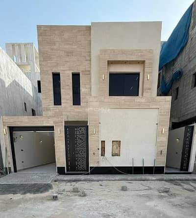 دور 5 غرف نوم للبيع في شرق الرياض، الرياض - دور للبيع في الجنادرية، الرياض