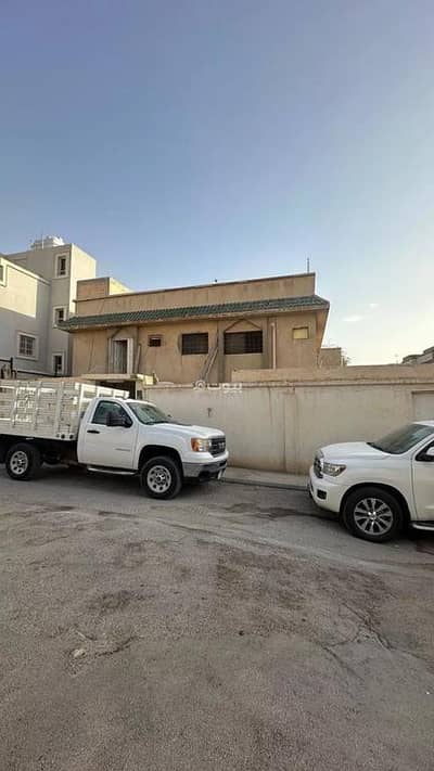 6 Bedroom Villa for Sale in Central Riyadh, Riyadh - Villa For Sale in Al Malaz, Riyadh