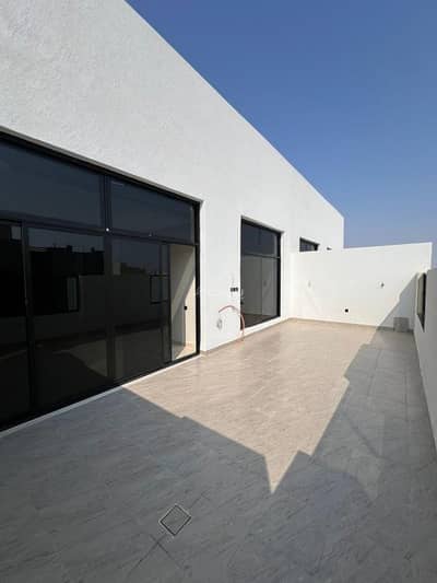 شقة 4 غرف نوم للبيع في شمال جدة، جدة - ملحق روف فاخر للتمليك بتصميم حديث وراقي في حي النعيم