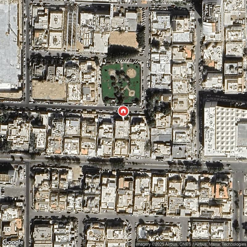 Villa consisting of 22 rooms, apartment system for sale in Al-Zahra, Jeddah Villa consisting of 22 rooms, apartment system for sale in Al-Zahra, Jeddah