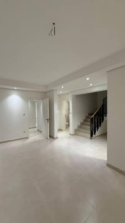 فیلا 5 غرف نوم للايجار في شمال الرياض، الرياض - فيلا مودرن راقية شمال الرياض – حي المطار (النرجس غرب العارض)