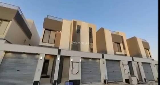 دور 5 غرف نوم للبيع في غرب الرياض، الرياض - دور للبيع في ضاحية نمار، غرب الرياض